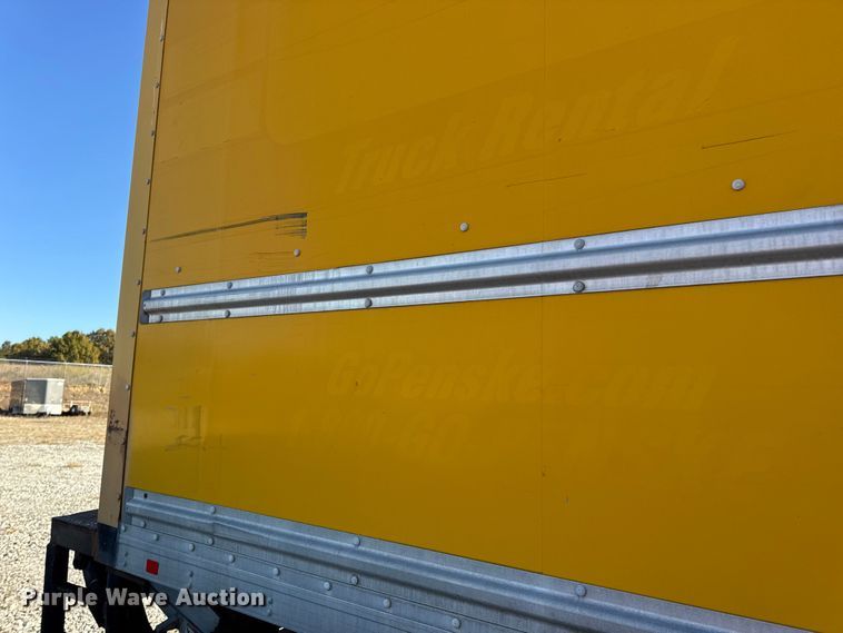 image for item DW6669 2014 International 4300 Durastar box truck