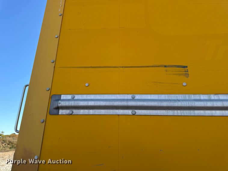 image for item DW6669 2014 International 4300 Durastar box truck