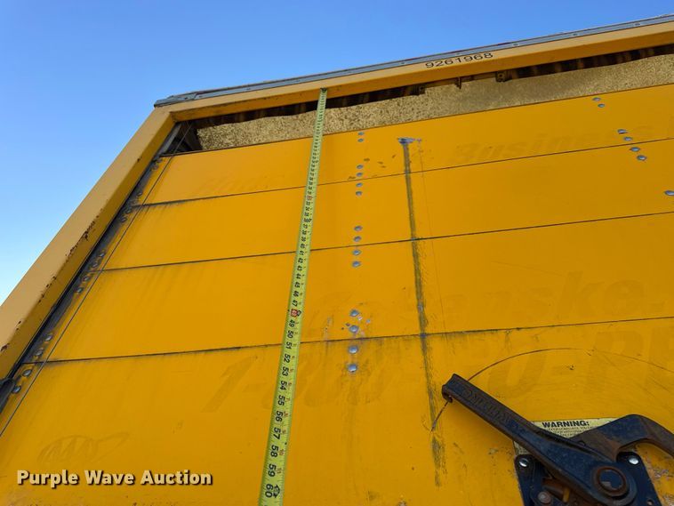 image for item DW6669 2014 International 4300 Durastar box truck