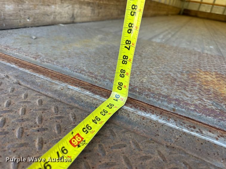 image for item DW6669 2014 International 4300 Durastar box truck