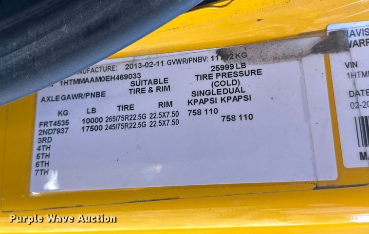 image for item DW6669 2014 International 4300 Durastar box truck