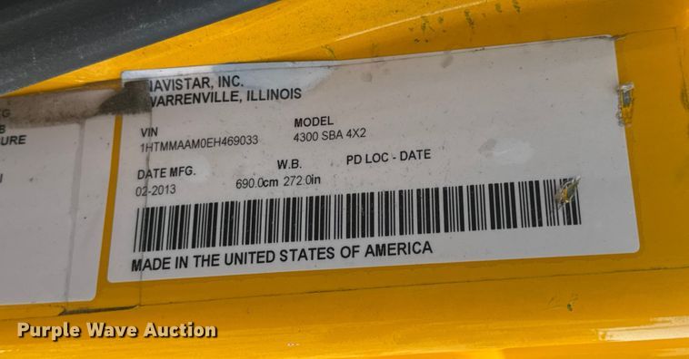 image for item DW6669 2014 International 4300 Durastar box truck