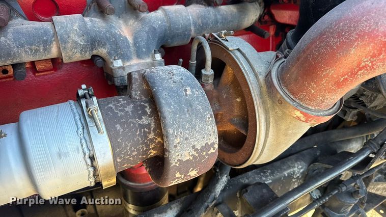 image for item DW6673 2006 International 9900i semi truck