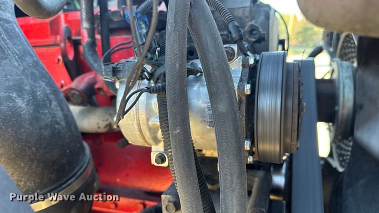 image for item DW6673 2006 International 9900i semi truck