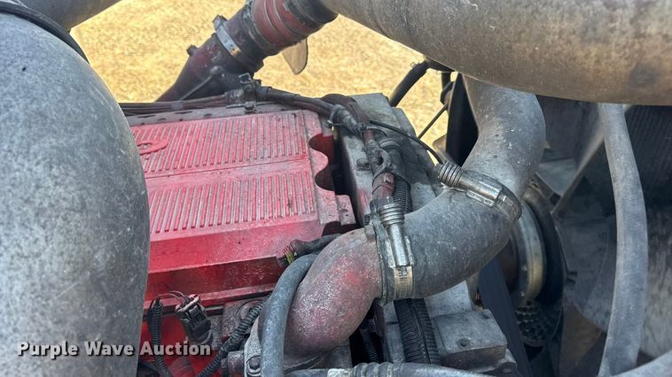 image for item DW6673 2006 International 9900i semi truck