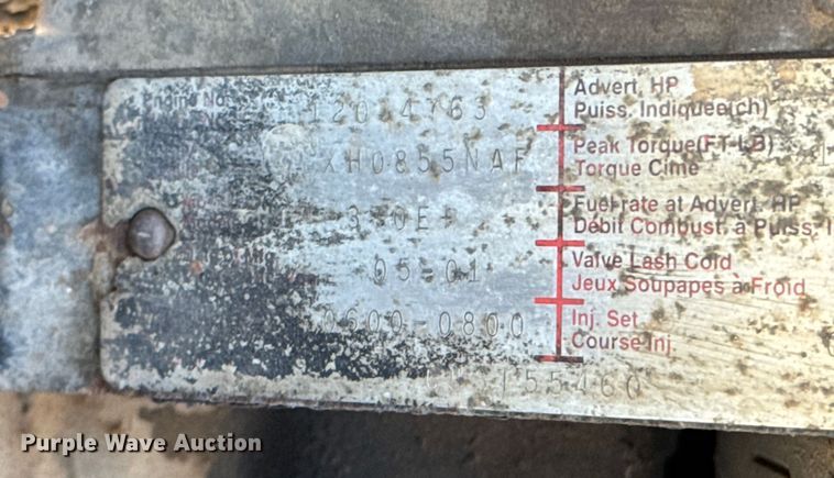 image for item DW6752 2002 International 9400i semi truck