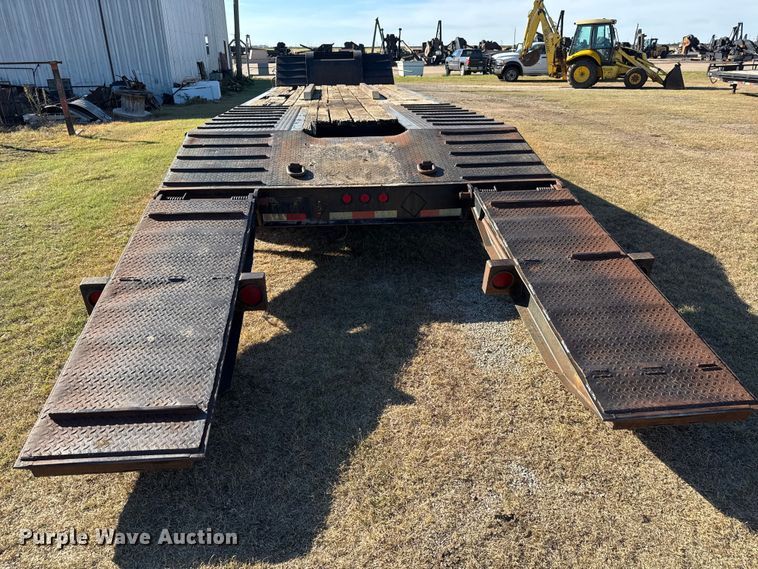 image for item DW6753 2008 Pitts LB35-33 drop deck equipment trailer