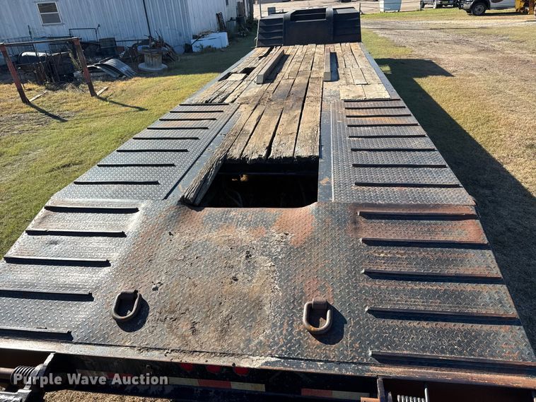 image for item DW6753 2008 Pitts LB35-33 drop deck equipment trailer