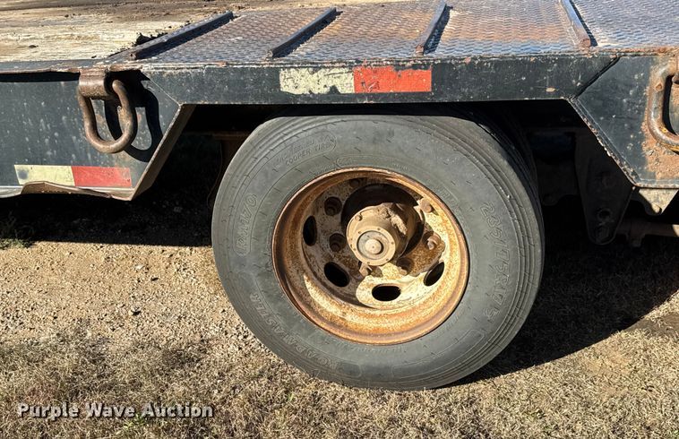 image for item DW6753 2008 Pitts LB35-33 drop deck equipment trailer