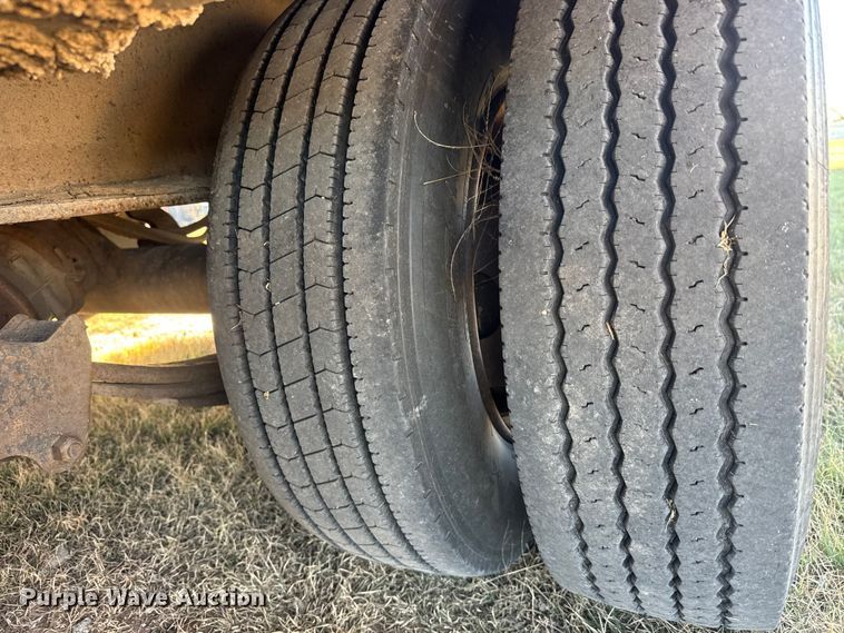 image for item DW6753 2008 Pitts LB35-33 drop deck equipment trailer