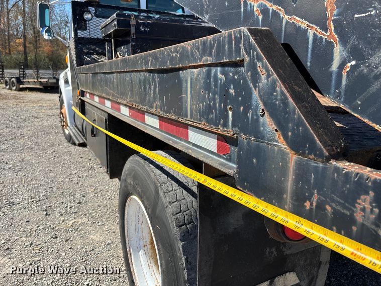 image for item DW7265 2003 Sterling reel truck