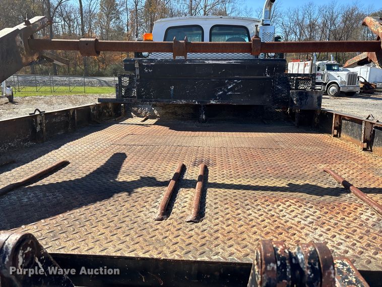 image for item DW7265 2003 Sterling reel truck