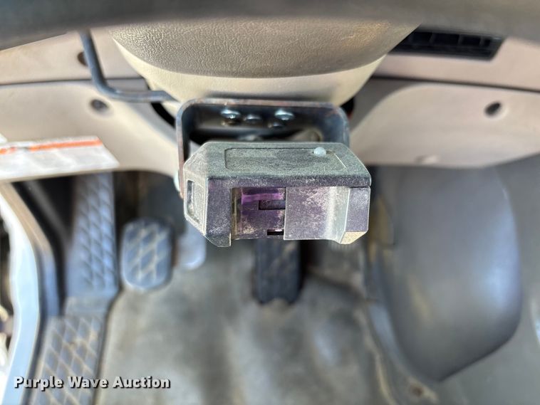 image for item DW7265 2003 Sterling reel truck