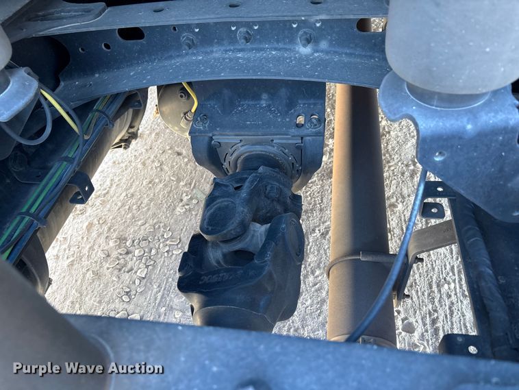 image for item DW7267 2019 Freightliner Cascadia semi truck