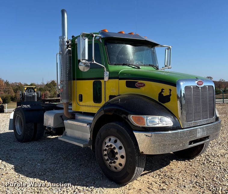 CAMIóN 2016 PETERBILT
