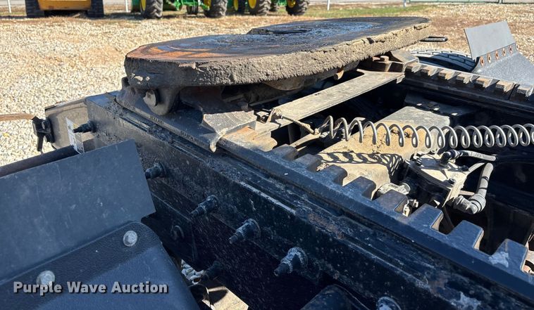 image for item DW7278 2016 Peterbilt 337 semi truck