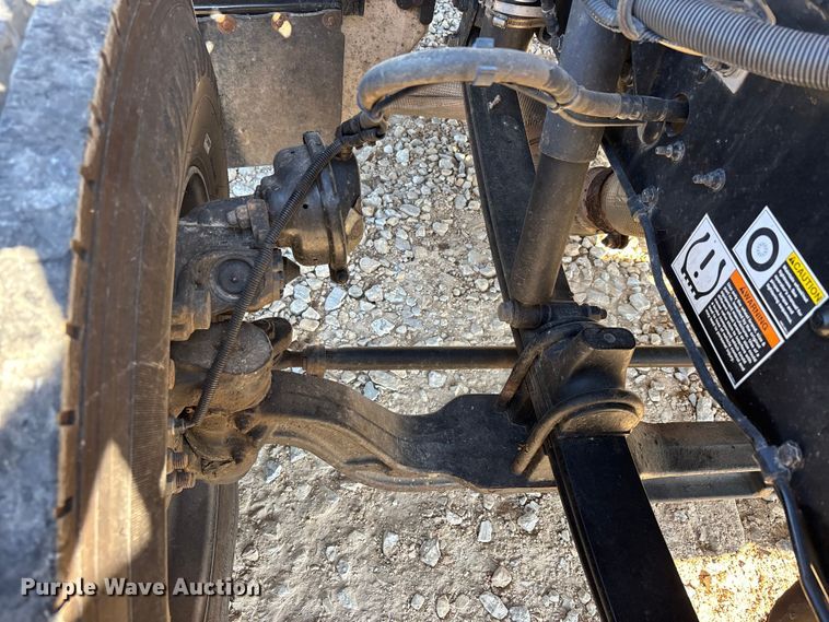 image for item DW7278 2016 Peterbilt 337 semi truck