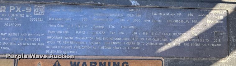 image for item DW7278 2016 Peterbilt 337 semi truck