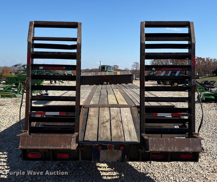 image for item DW7279 2015 Kaufman drop deck equipment trailer