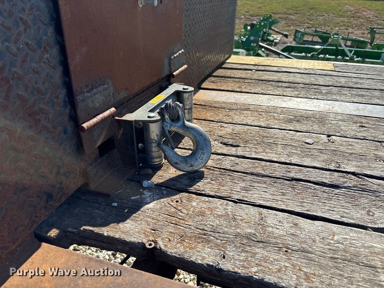 image for item DW7279 2015 Kaufman drop deck equipment trailer