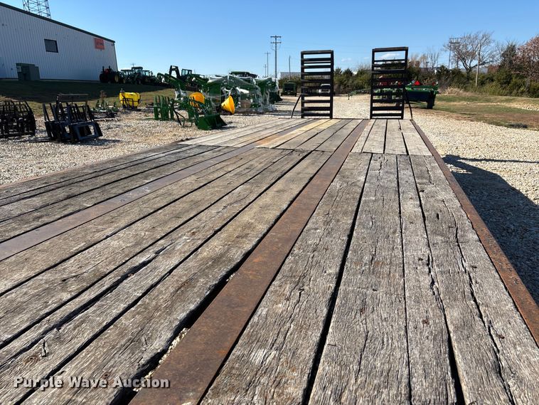 image for item DW7279 2015 Kaufman drop deck equipment trailer