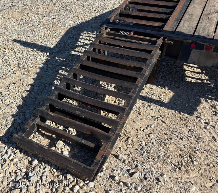 image for item DW7279 2015 Kaufman drop deck equipment trailer