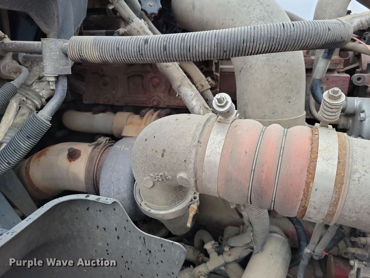 image for item DX6465 2017 International ProStar Plus 122 semi truck