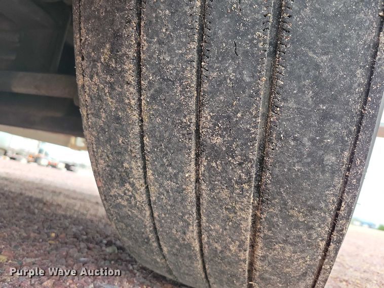 image for item DX6465 2017 International ProStar Plus 122 semi truck