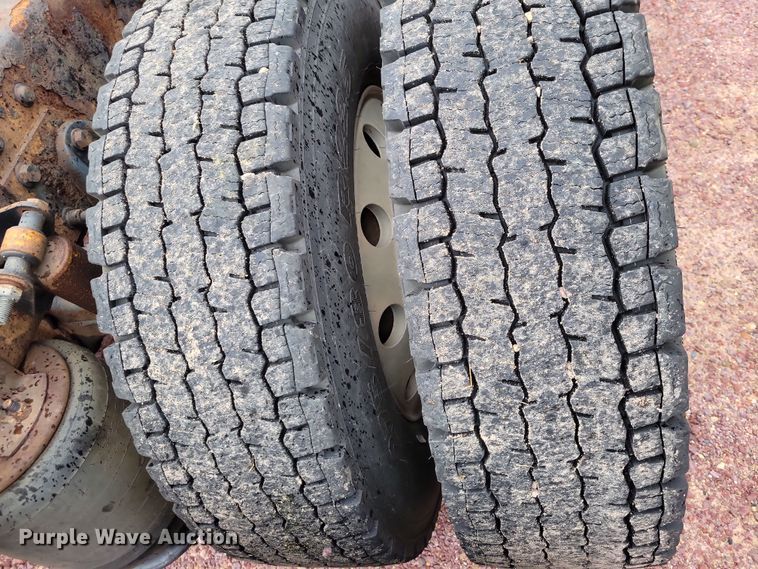 image for item DX6465 2017 International ProStar Plus 122 semi truck