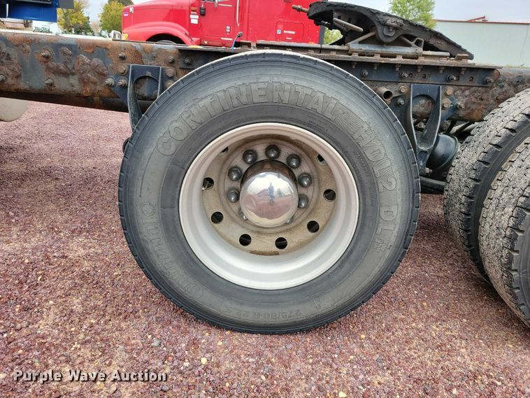 image for item DX6465 2017 International ProStar Plus 122 semi truck