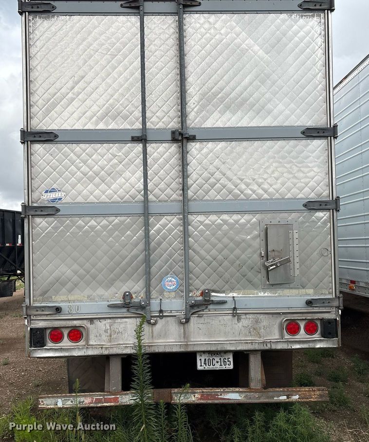 image for item DX7984 1997 Utility VS2R refrigerated van trailer