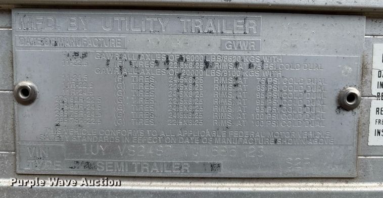 image for item DX7984 1997 Utility VS2R refrigerated van trailer