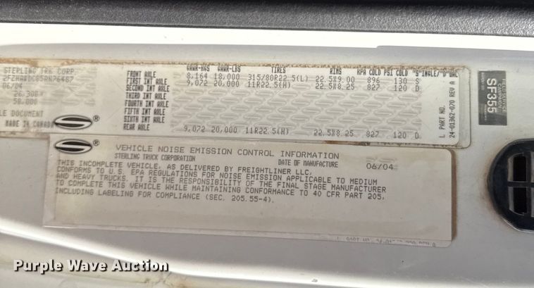 image for item DY8398 2005 Sterling L-Line shingle conveyor truck