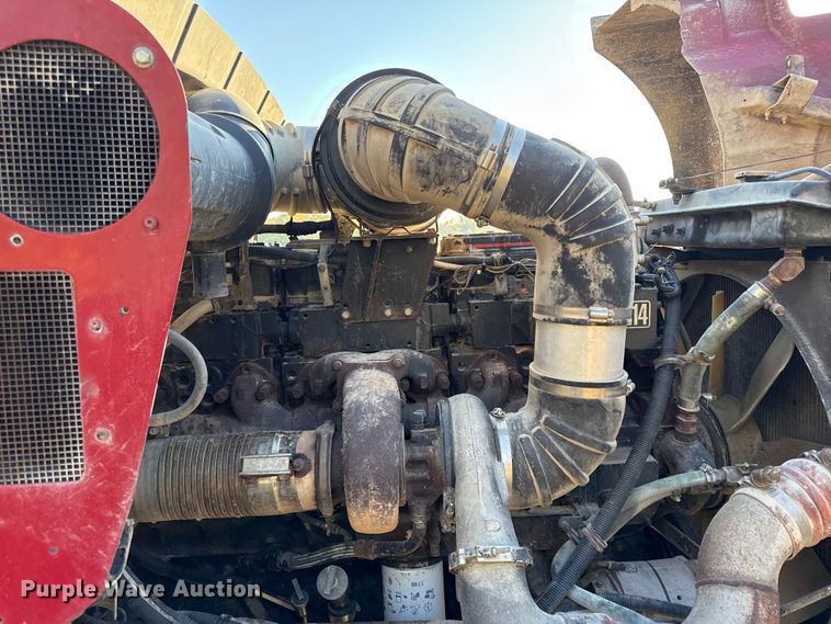 image for item DY8429 1994 Kenworth T600 semi truck