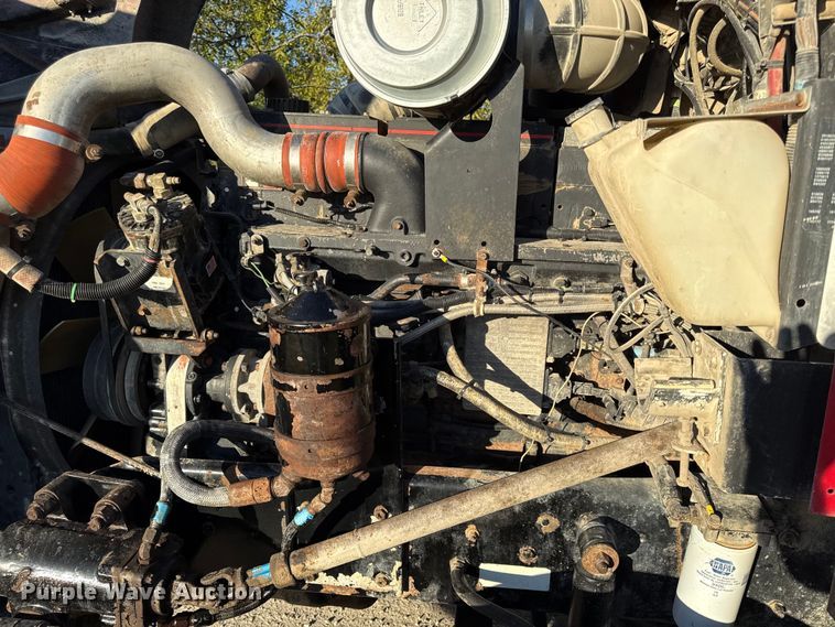 image for item DY8429 1994 Kenworth T600 semi truck