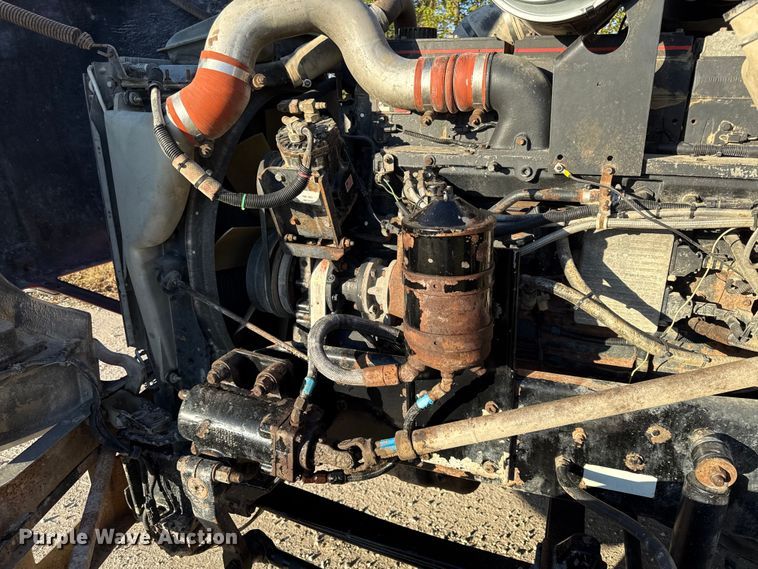 image for item DY8429 1994 Kenworth T600 semi truck