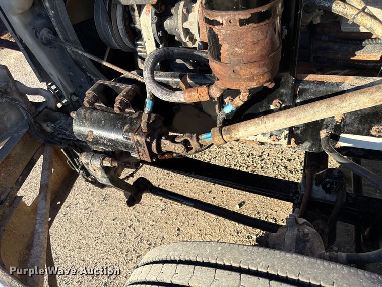 image for item DY8429 1994 Kenworth T600 semi truck