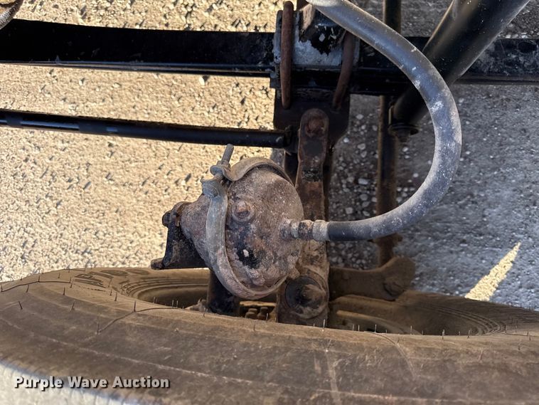 image for item DY8429 1994 Kenworth T600 semi truck