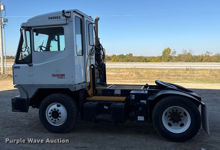 image for item DY8431 Kalmar Ottawa T2 yard truck