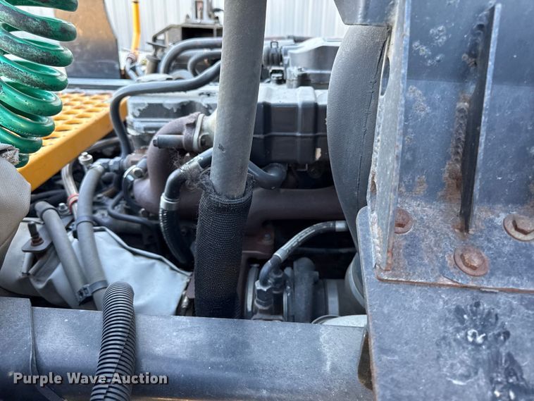 image for item DY8431 Kalmar Ottawa T2 yard truck