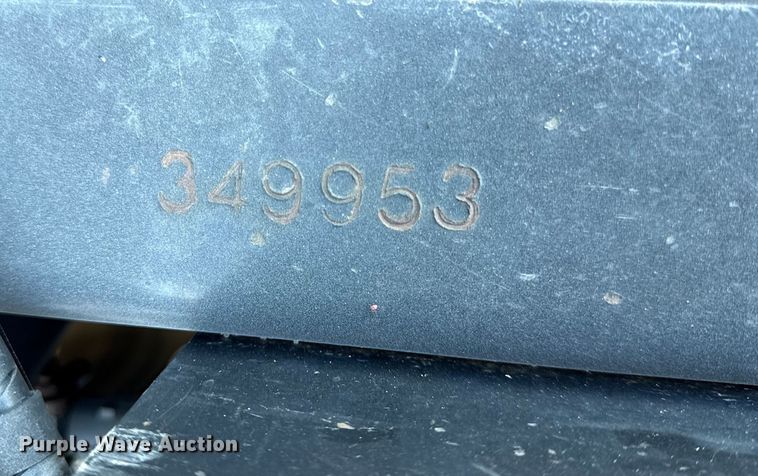 image for item DY8431 Kalmar Ottawa T2 yard truck