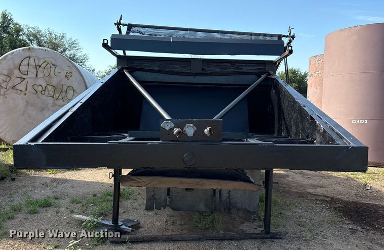 image for item DZ8874 1982 RANC bottom dump trailer