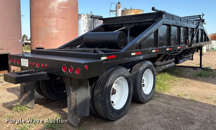 image for item DZ8874 1982 RANC bottom dump trailer