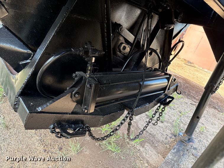 image for item DZ8874 1982 RANC bottom dump trailer