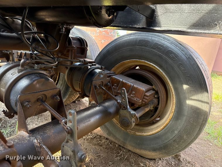 image for item DZ8874 1982 RANC bottom dump trailer