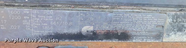 image for item EA2738 1998 Ford 9500 semi truck