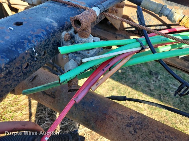 image for item EA2738 1998 Ford 9500 semi truck