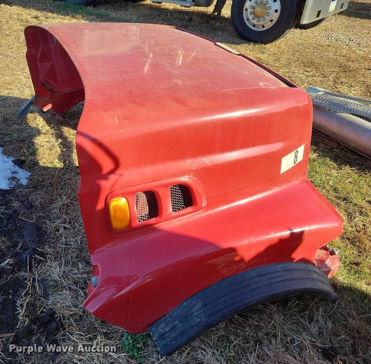 image for item EA2738 1998 Ford 9500 semi truck