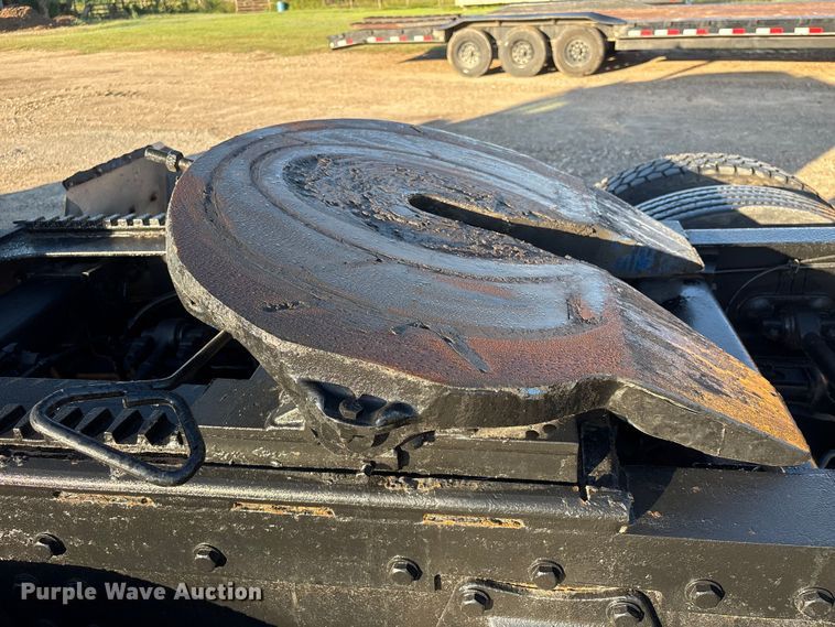 image for item EA7024 1993 Peterbilt 379 semi truck