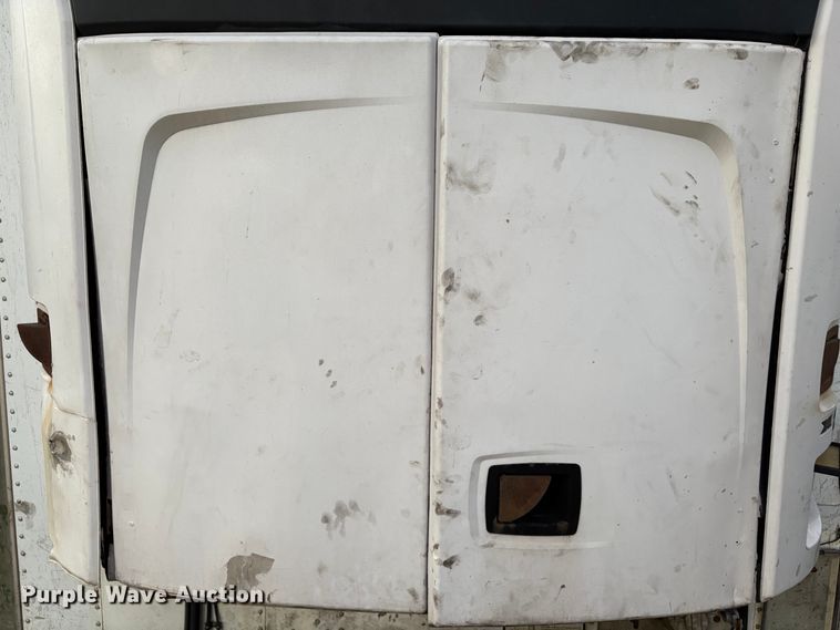 image for item EA7028 2013 Great Dane SUP-1114-31053 refrigerated van trailer